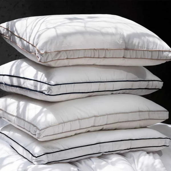 بالش هتلی میکروفایبر