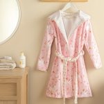 حوله پالتویی بچگانه