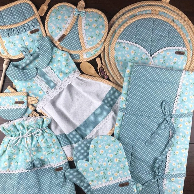 ۱۳ تا از انواع منسوجات آشپزخانه که هر خانه ای نیاز دارد