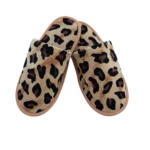 دمپایی حوله ای پودایران مدل پلنگی نسکافه ای